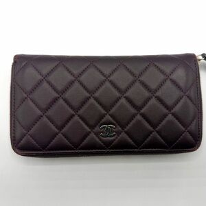 Used Chanel Quilted Lambskin Leather 15 Series Zip Around CC Logo Zippy Wallet
